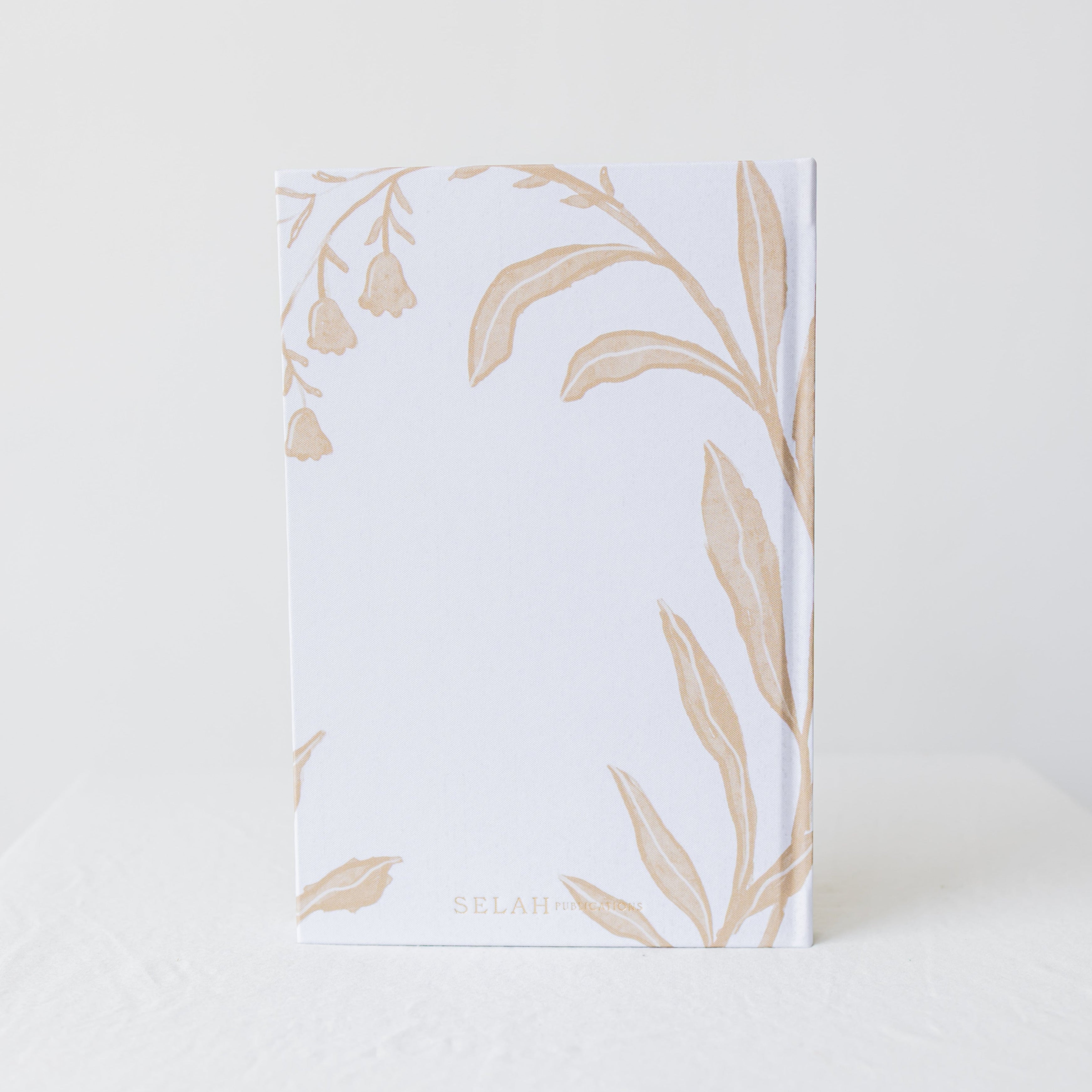 The Everly Notebook: Dot Grid